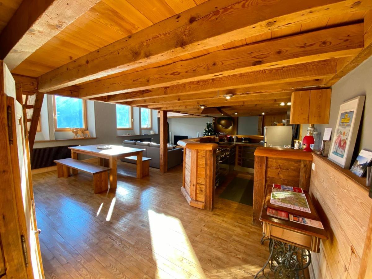 Ancienne Ecole Du Mont Apartment Серво Екстериор снимка